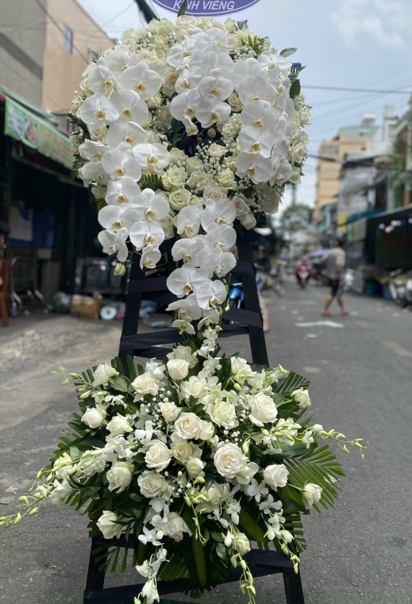 vòng hoa chia buồn - 991